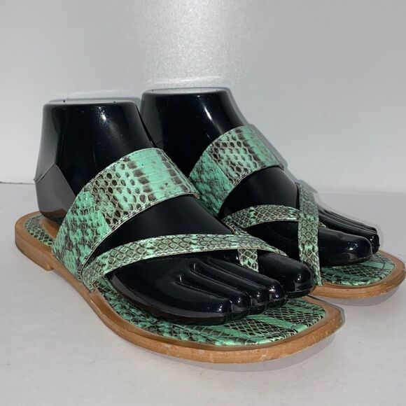 Louise Et Cie Women's Strappy Green Tan Snakeskin Sandals Size 6.5 - Picture 1 of 10